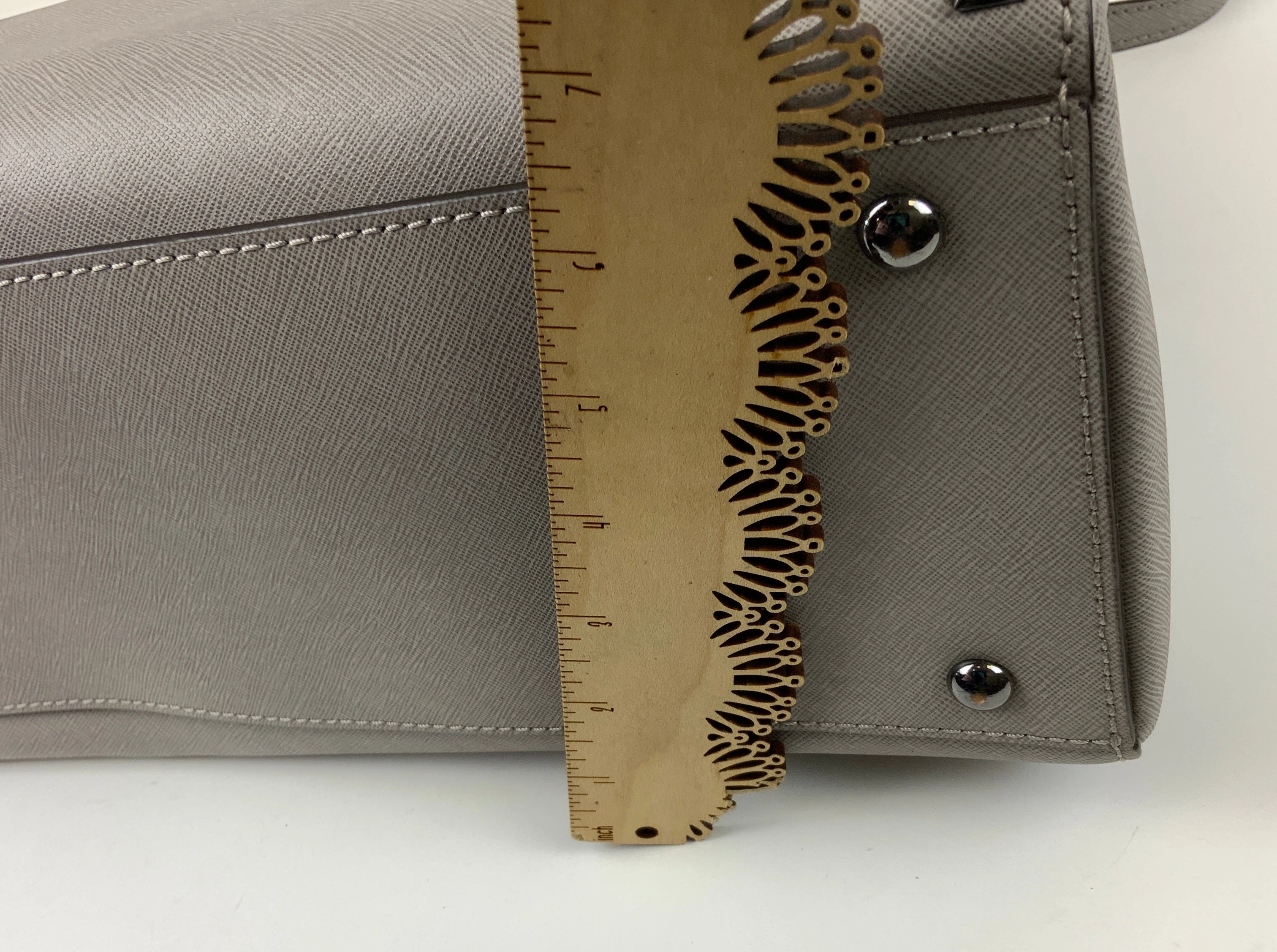 Handbag Designer By Michael Kors, Size: Large