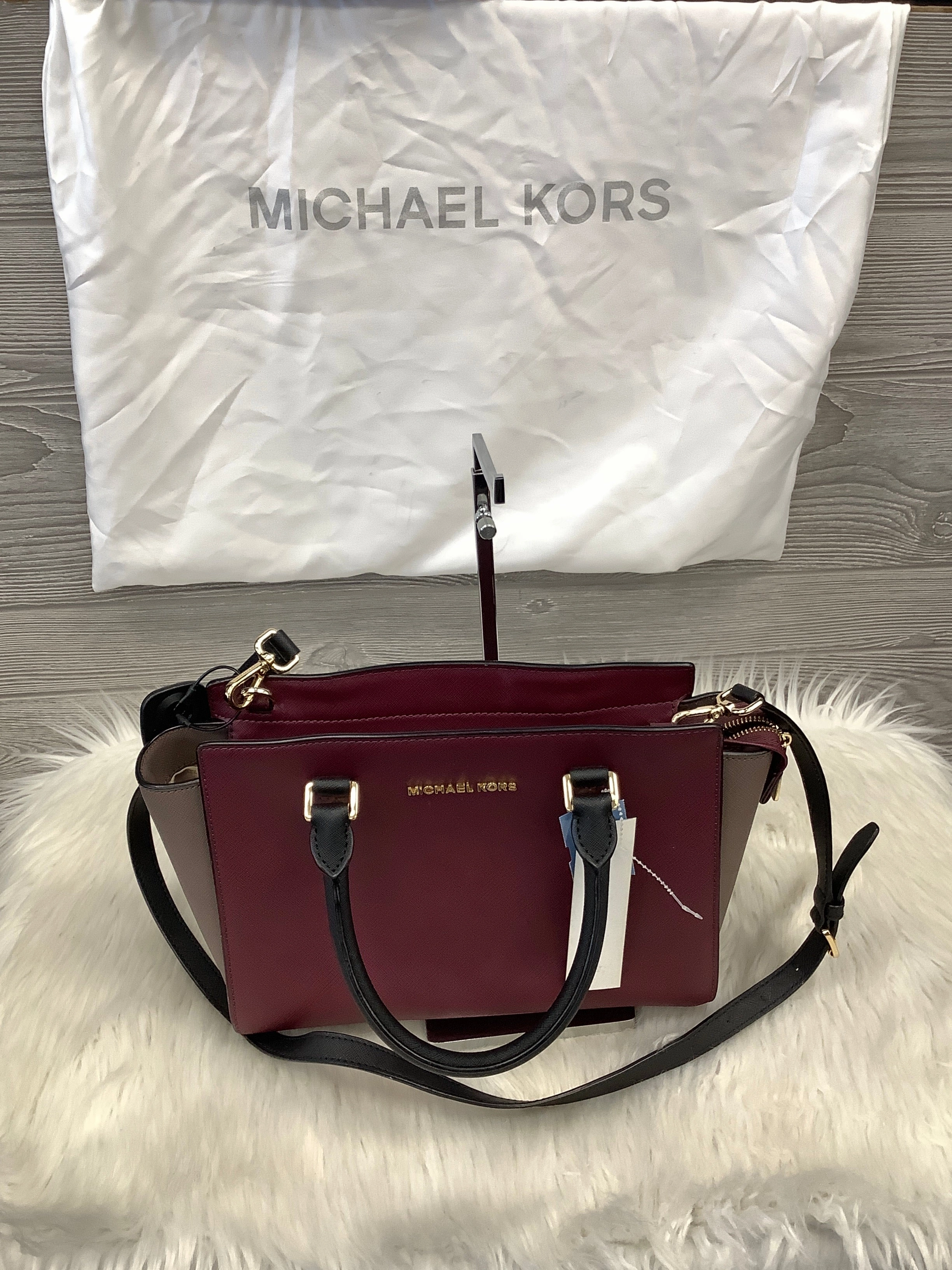 Handbag Designer By Michael Kors, Size: Medium