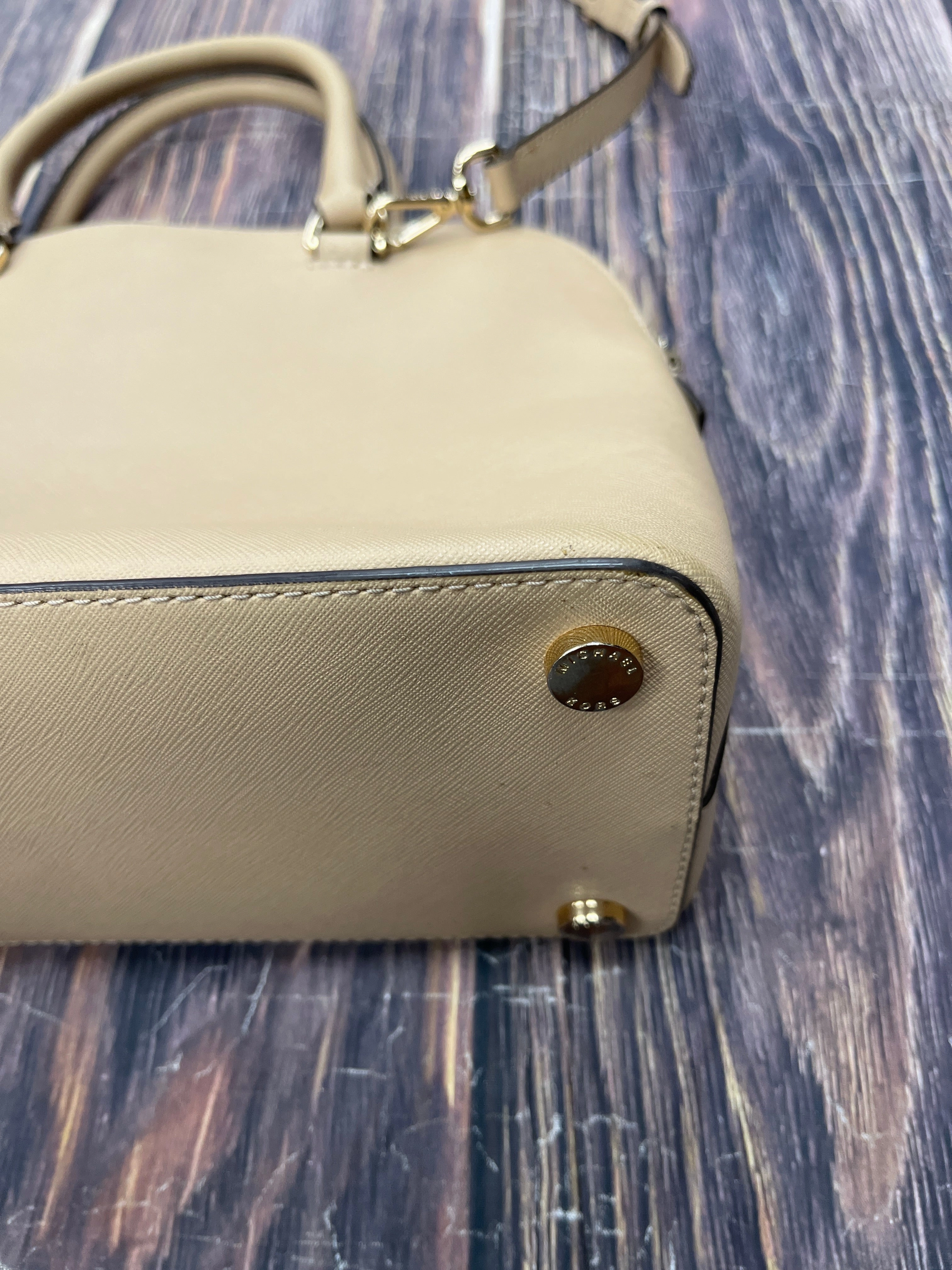 Handbag Designer By Michael Kors, Size: Medium