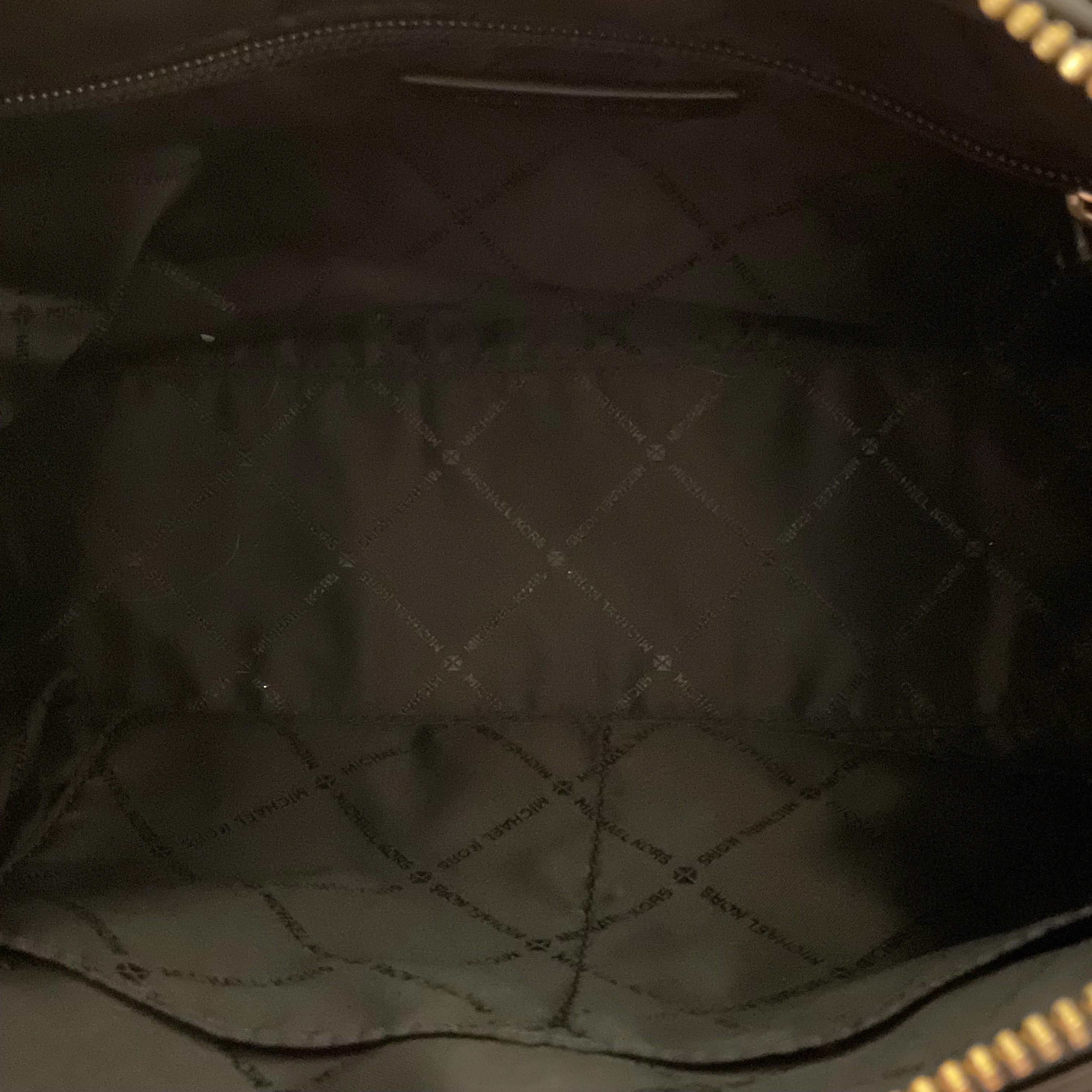 Handbag Designer By Michael Kors, Size: Medium