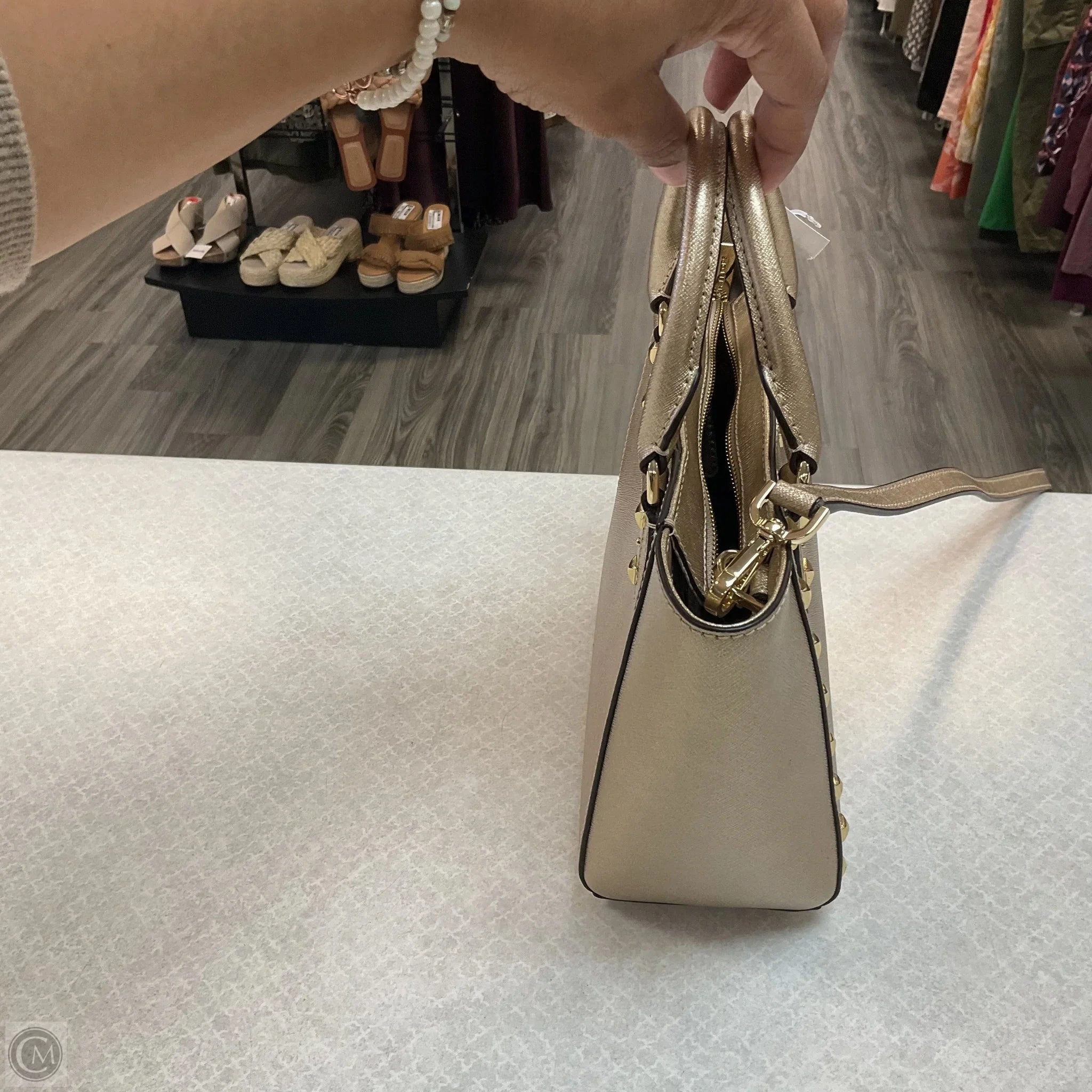 Handbag Designer By Michael Kors, Size: Medium
