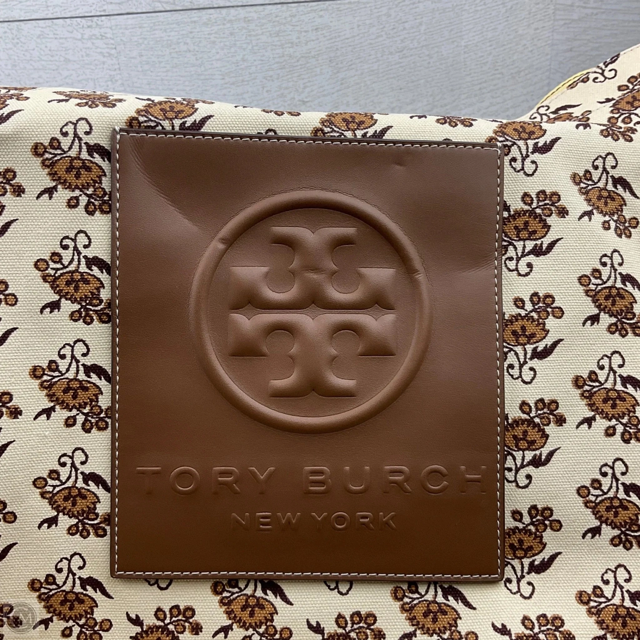 Handbag Designer By Tory Burch, Size: Large