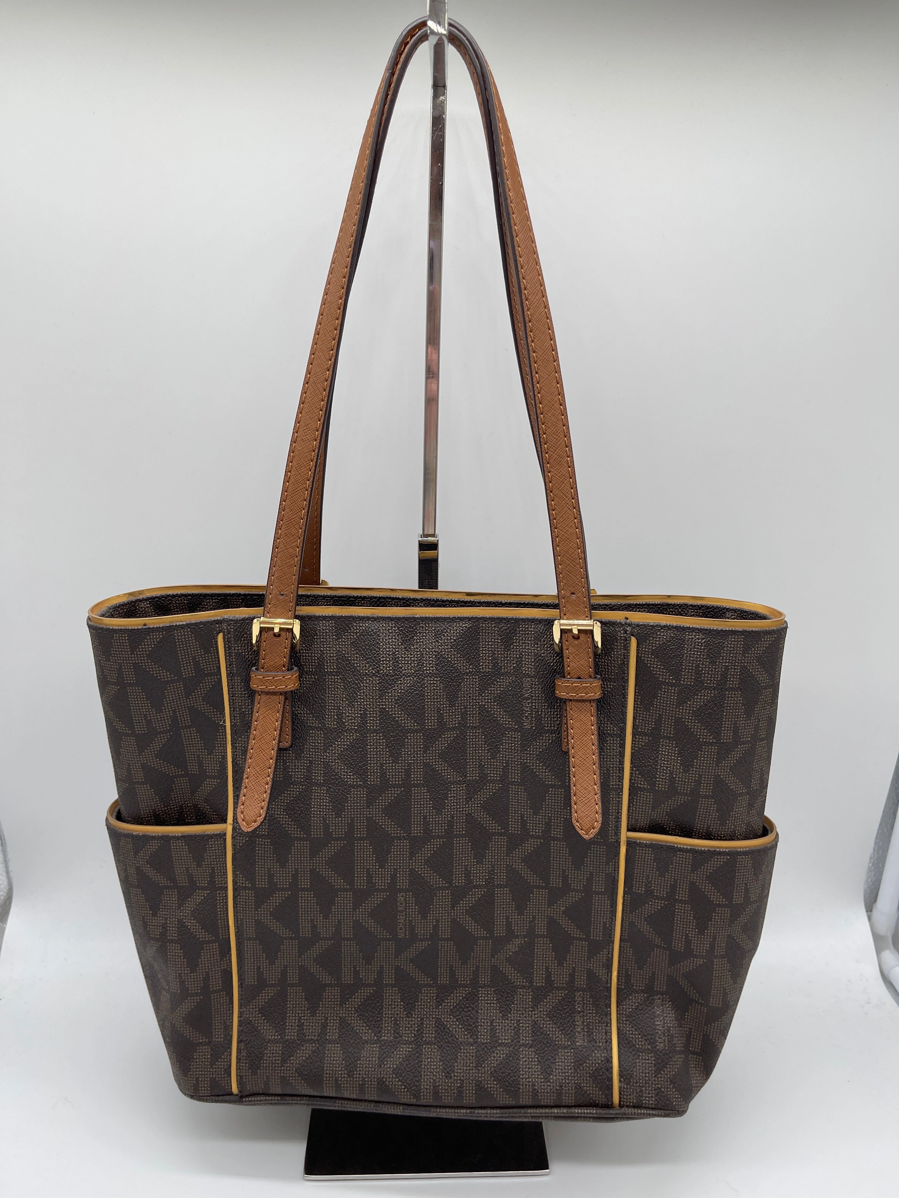 Handbag Designer Michael Kors, Size Medium