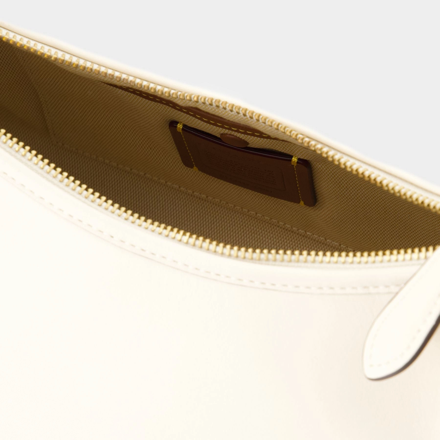 Juliet Shoulder Bag - Coach - Leather - Beige