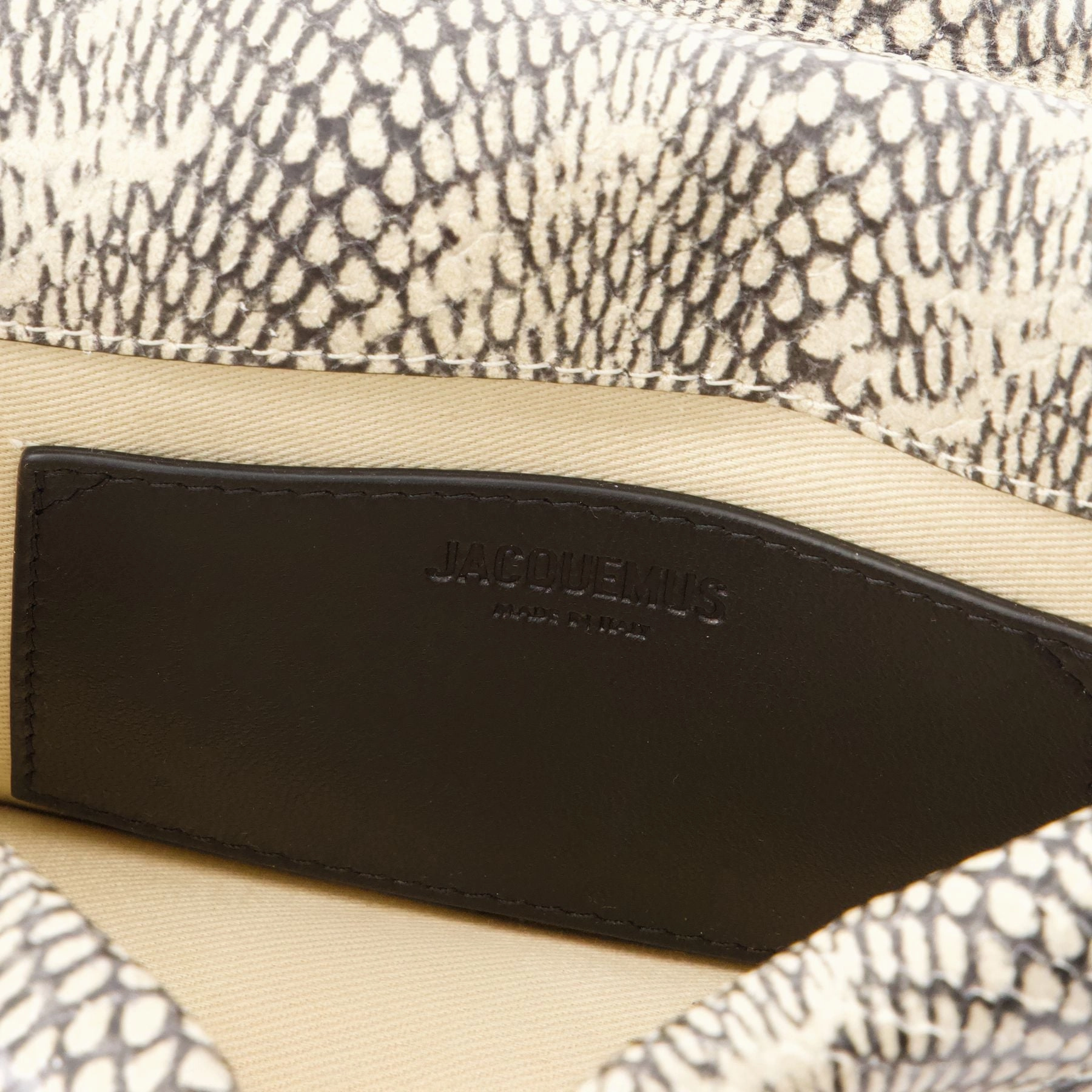 La Petite Pochette Rond Carr - Jacquemus - Leather - Animal print