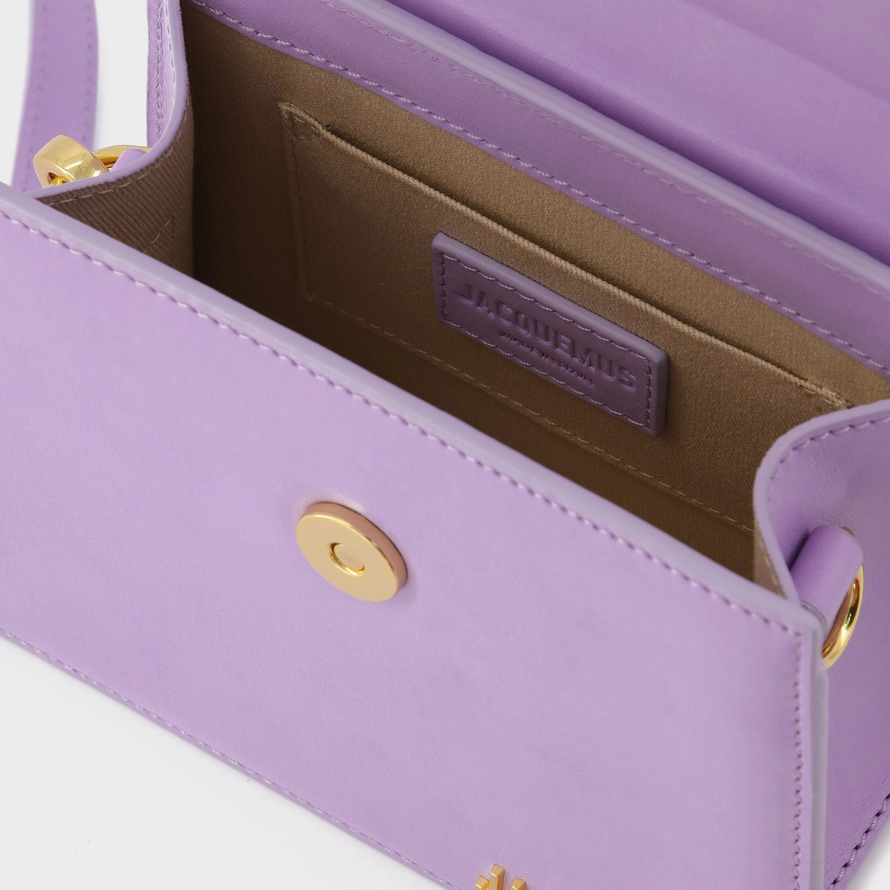 Le Chiquito bag Nud in Purple Leather