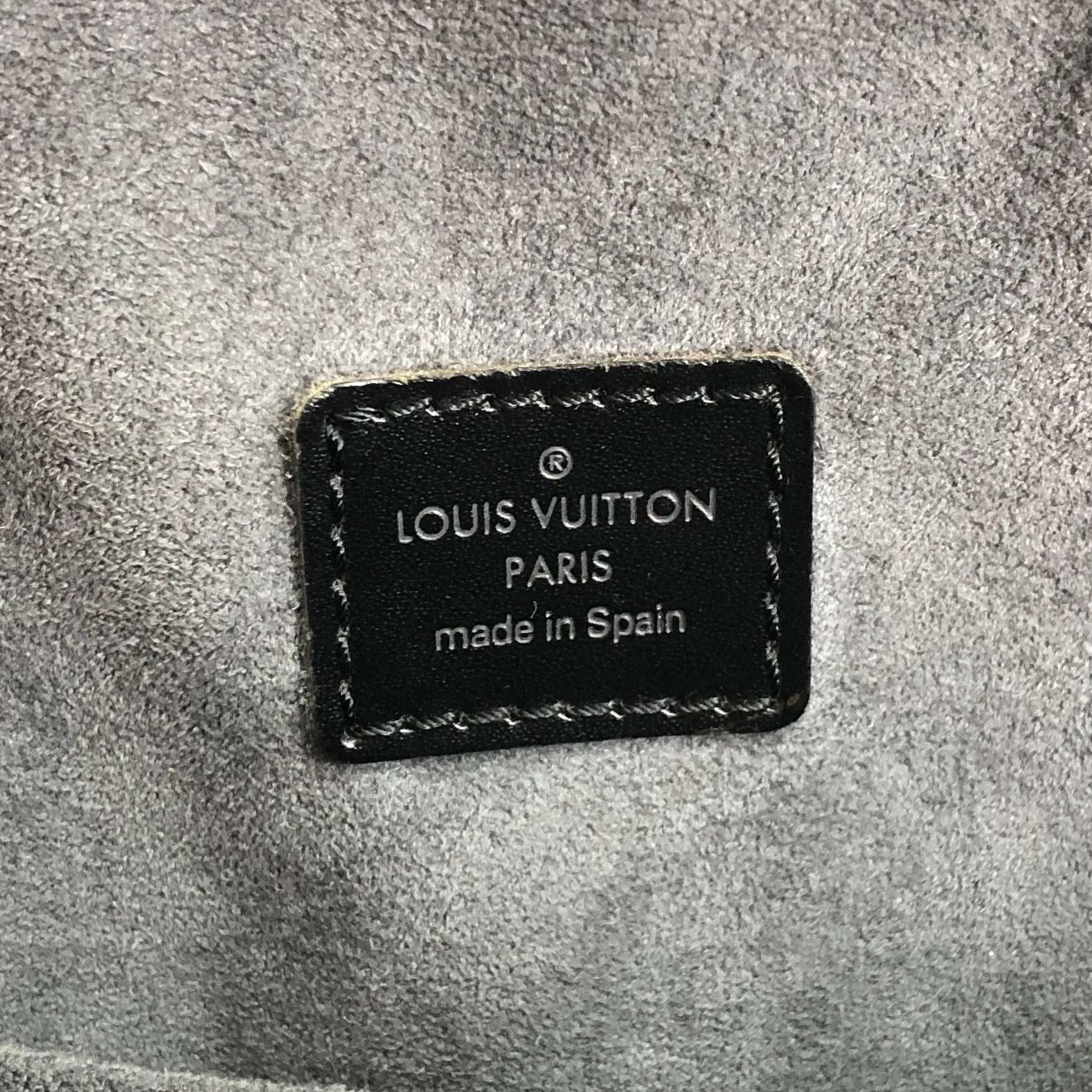 LOUIS VUITTON Epi Handbag Shoulder bag Black Vintage 4mmc8r