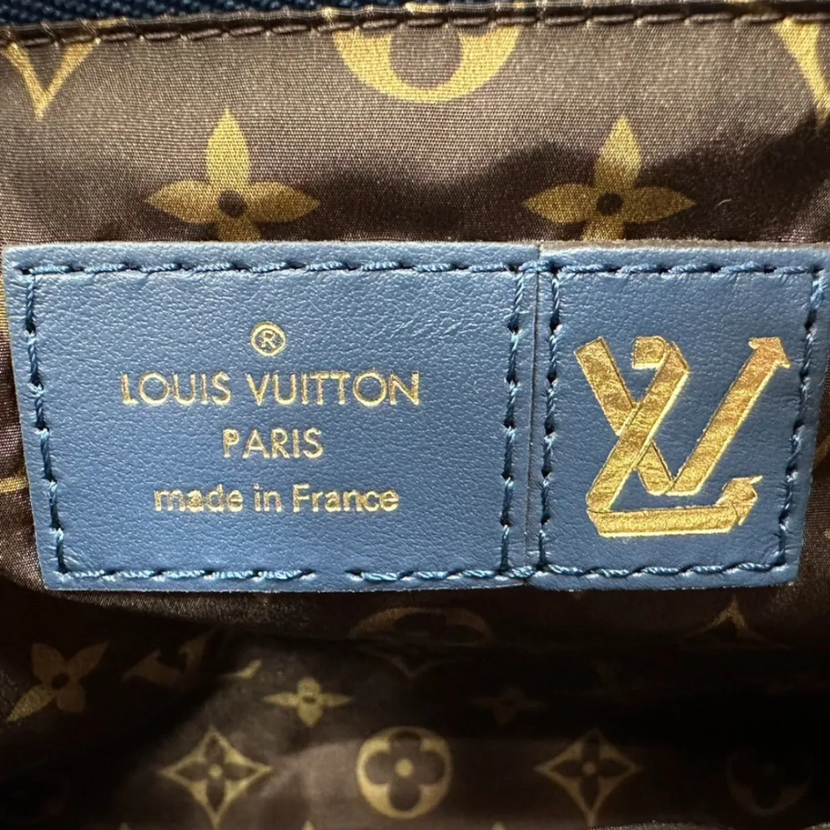 LOUIS VUITTON Shoulder Bag M21057 Monogram canvas Recycled nylon Navy/Silver Bags and pouches Monogram Maximulti Pochette Accessory Women Used