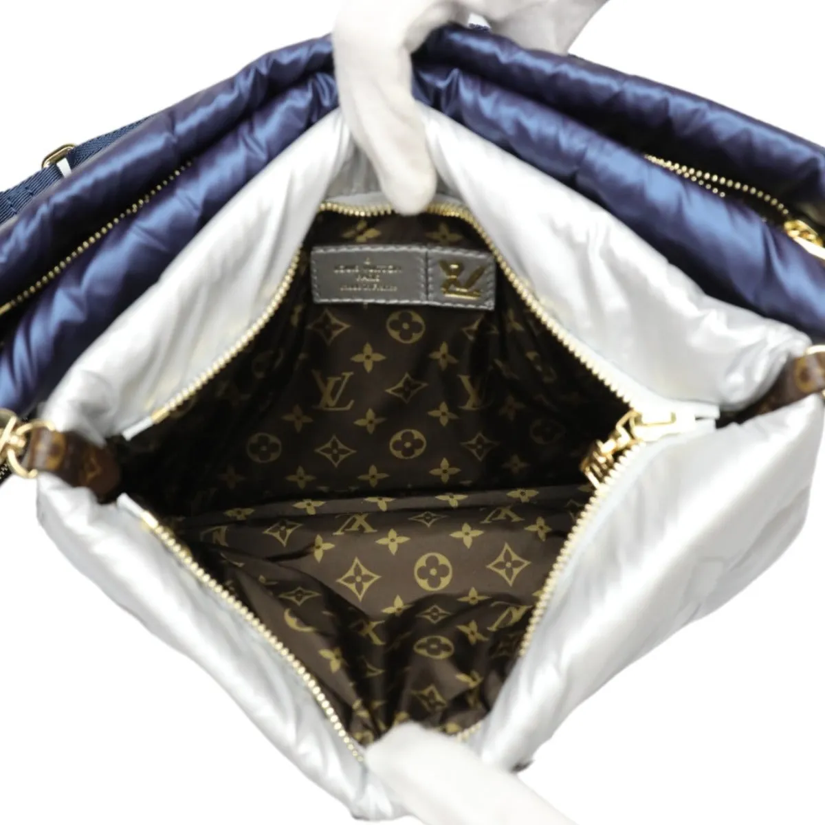 LOUIS VUITTON Shoulder Bag M21057 Monogram canvas Recycled nylon Navy/Silver Bags and pouches Monogram Maximulti Pochette Accessory Women Used