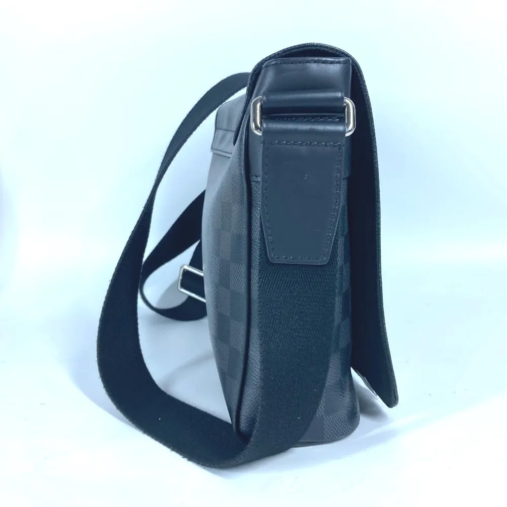 LOUIS VUITTON Shoulder Bag N41028 Damier Grafitto Canvas black Damier Grafitte District PM NM