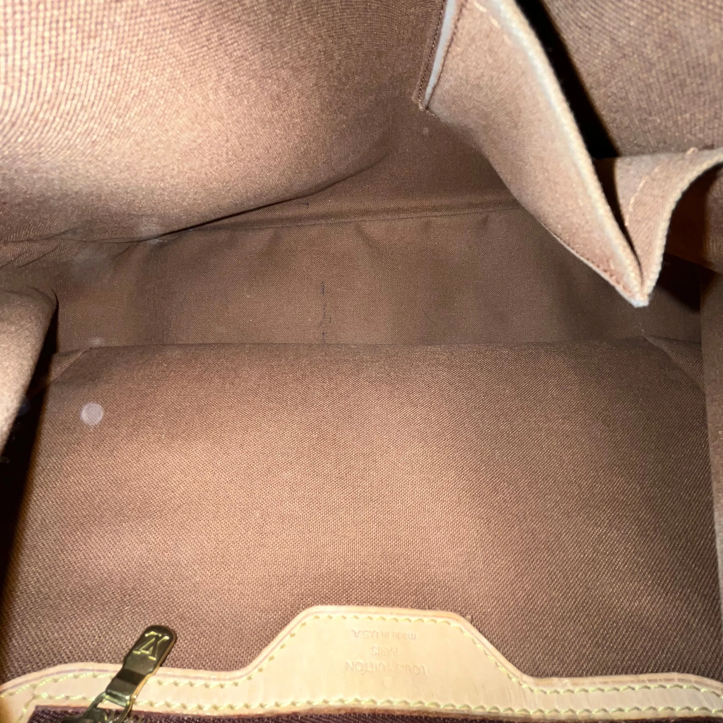 LOUIS VUITTON Vertical Batignolles Monogram Shoulder Bag
