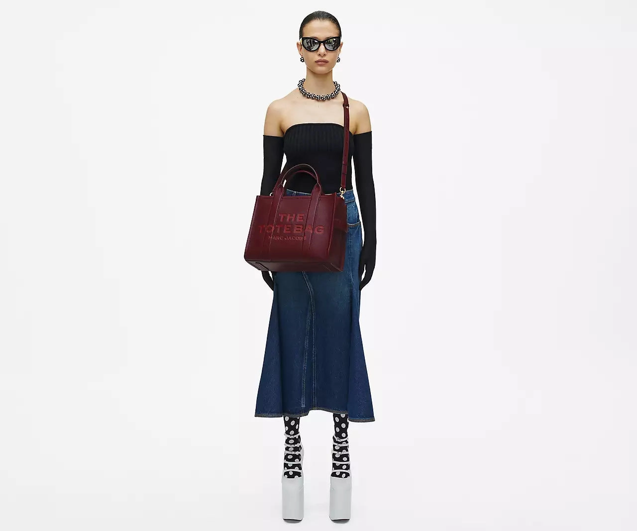 Marc Jacobs The Tote Bag Medium (Chianti)