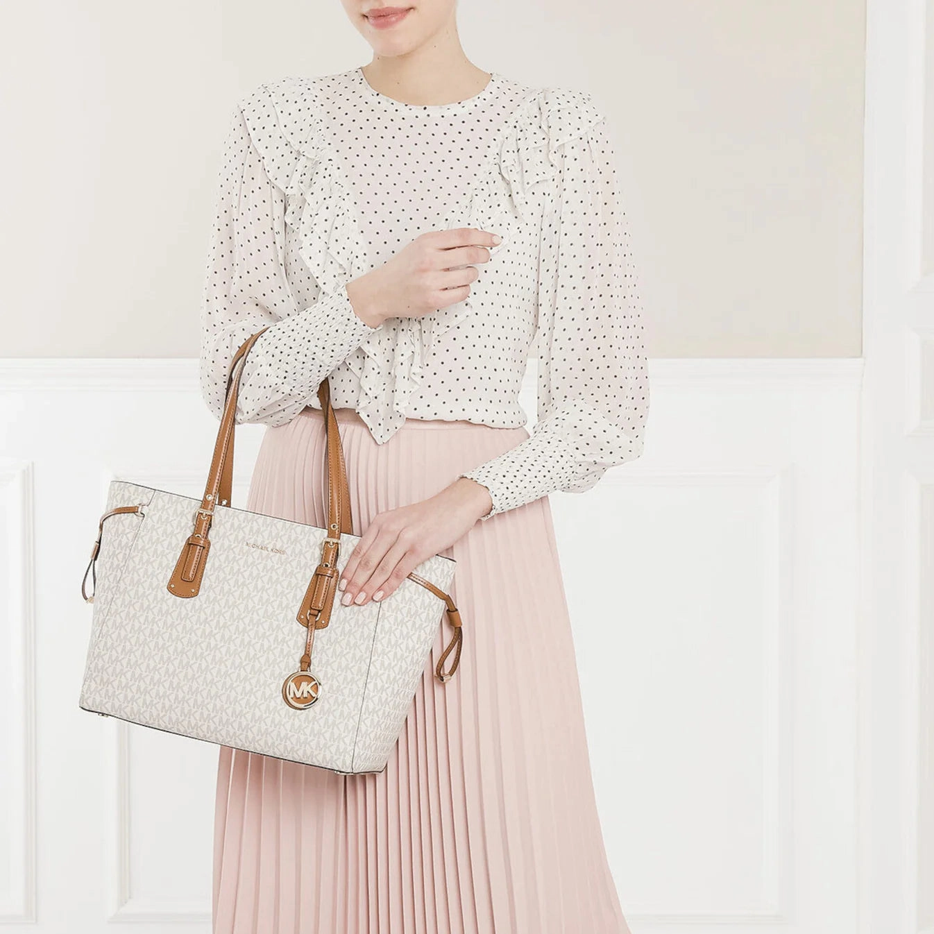 Michael Kors Voyager Witte Shopper