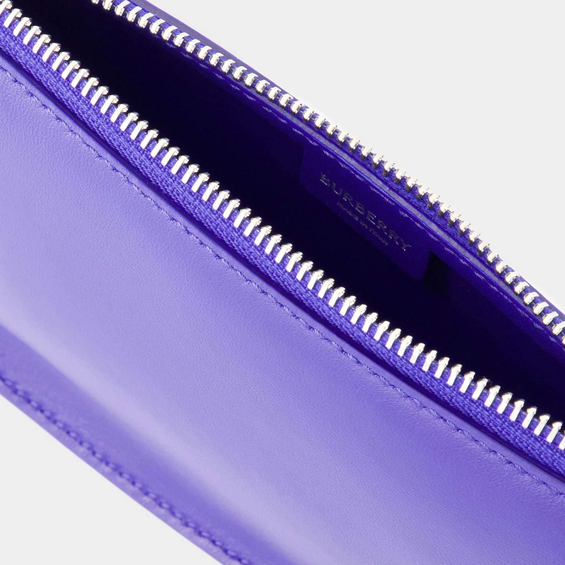 Micro Shield Wallet On Chain - Burberry - Leather - Blue