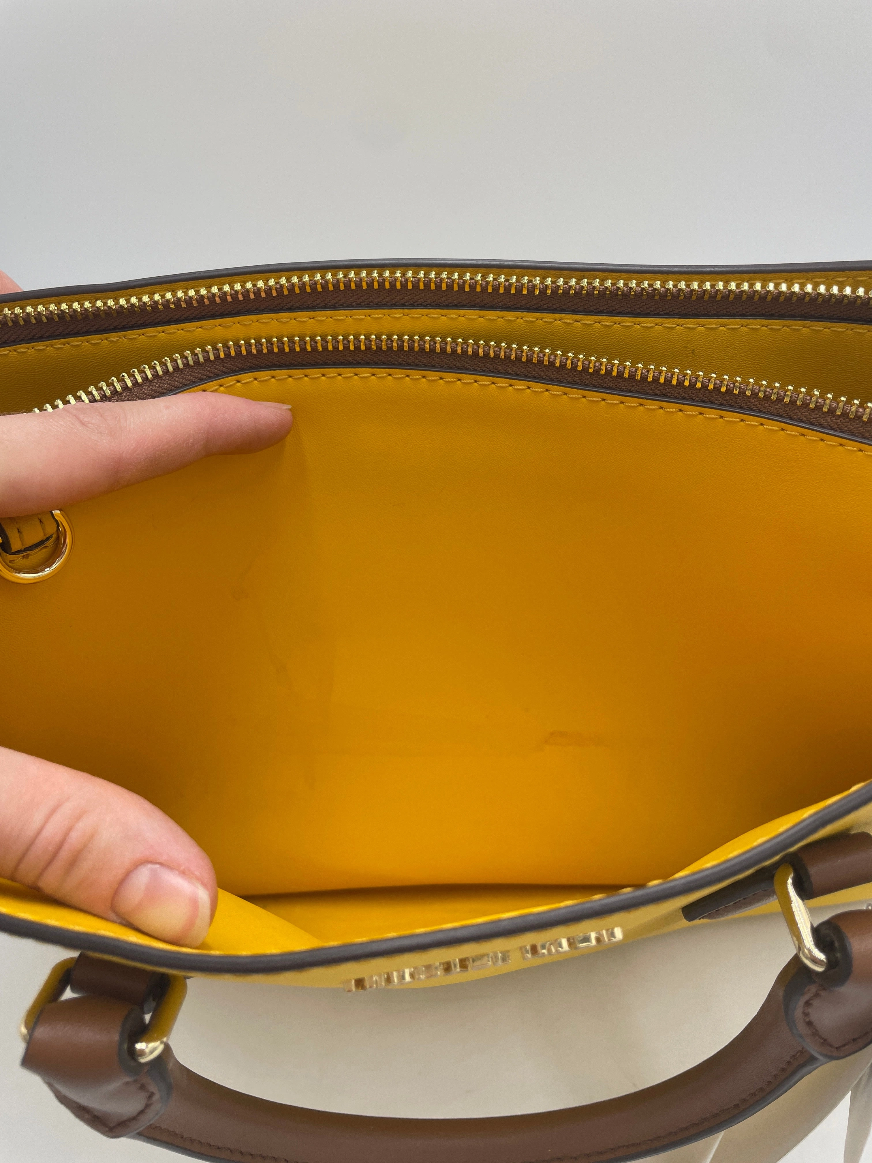 New! Handbag Designer By Michael Kors
