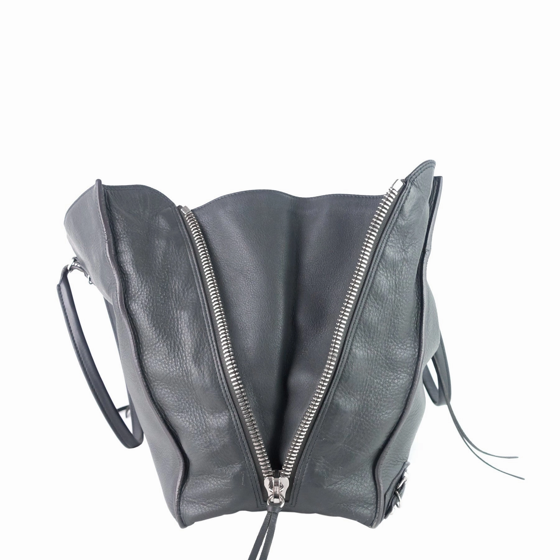 Papier A4 Medium Classic Stud Agneau Leather Bag