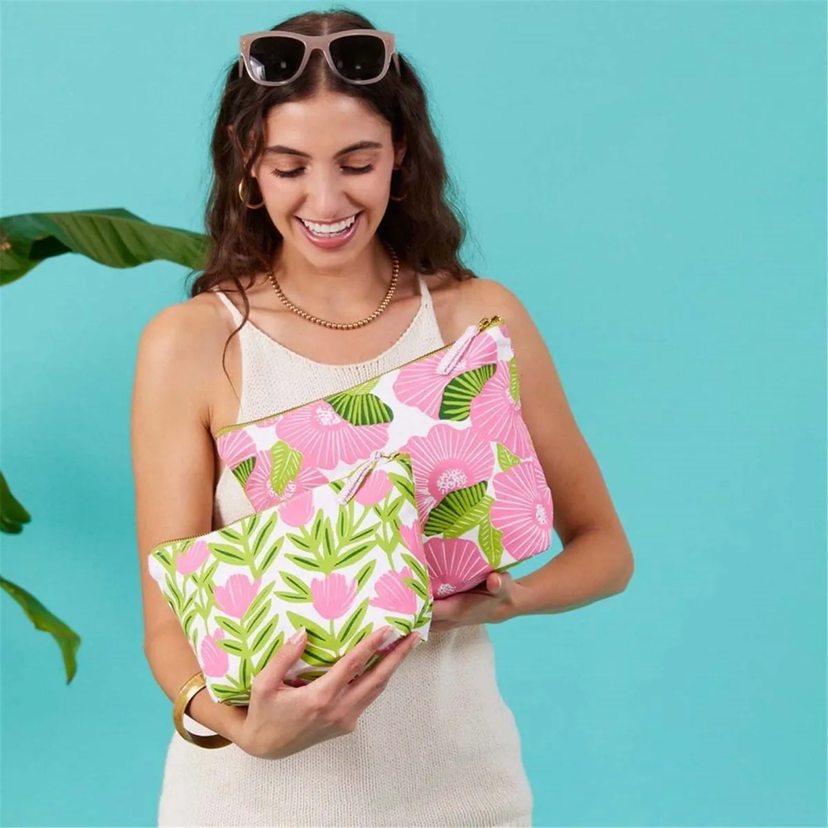 Pink Delight Pouch Medium