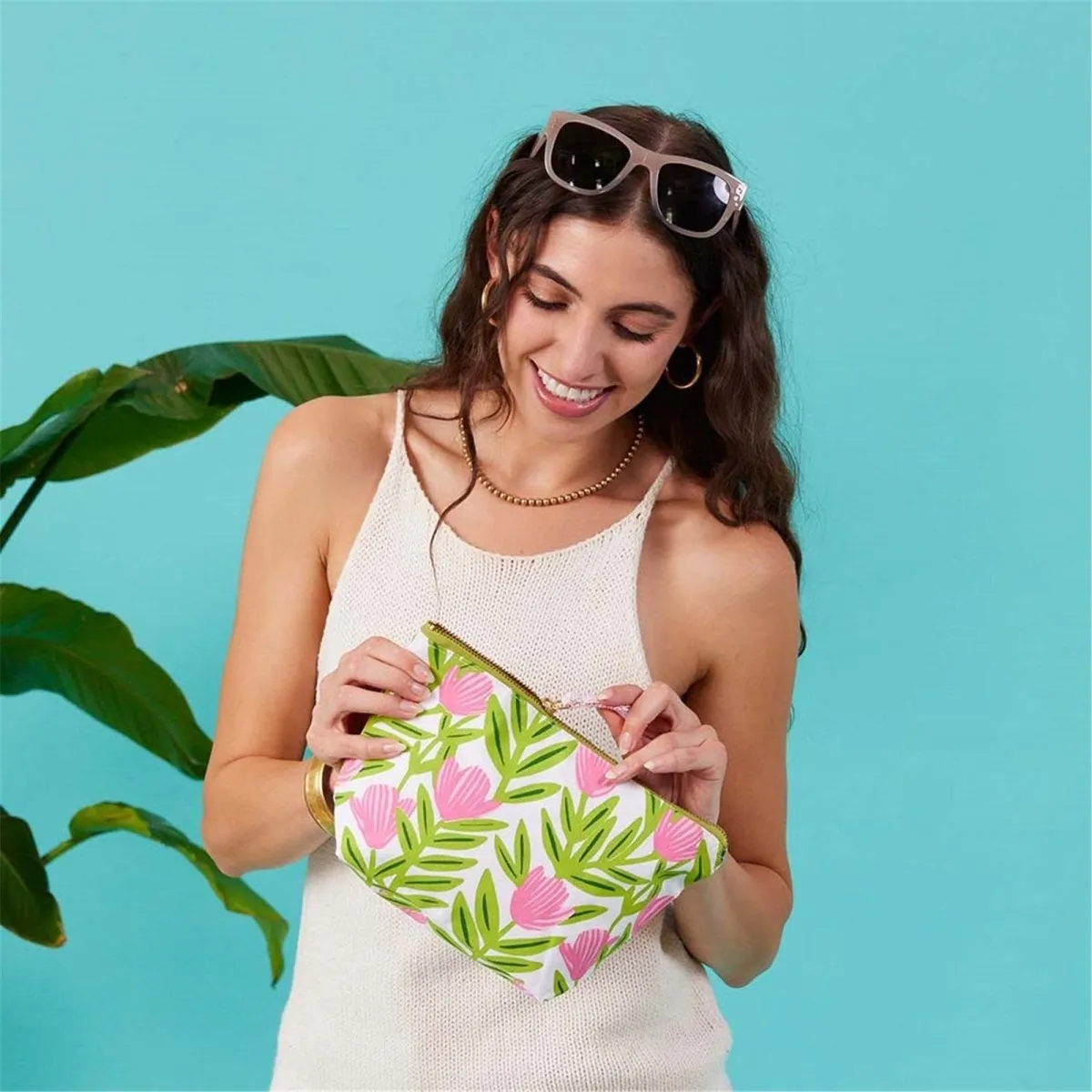 Pink Delight Pouch Medium