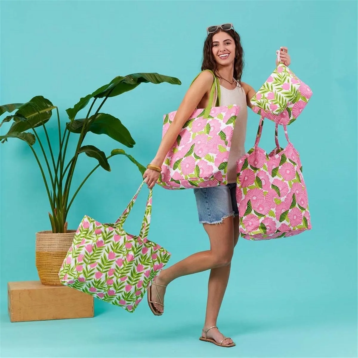 Pink Delight Pouch Medium