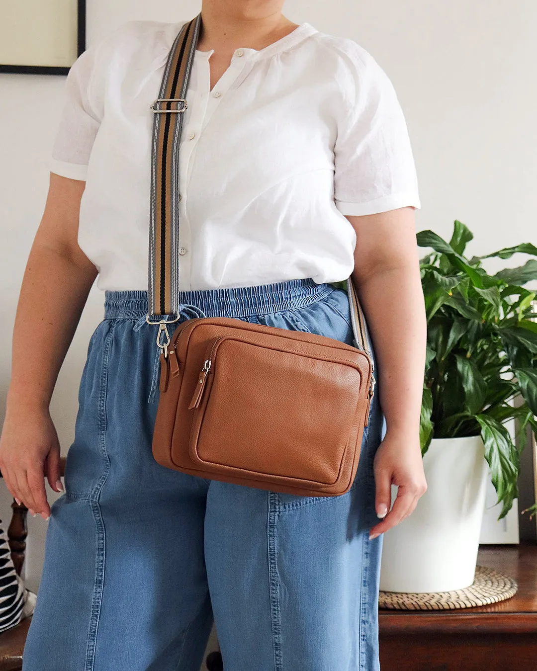 Raye Leather Maxi Crossbody Bag - Tan