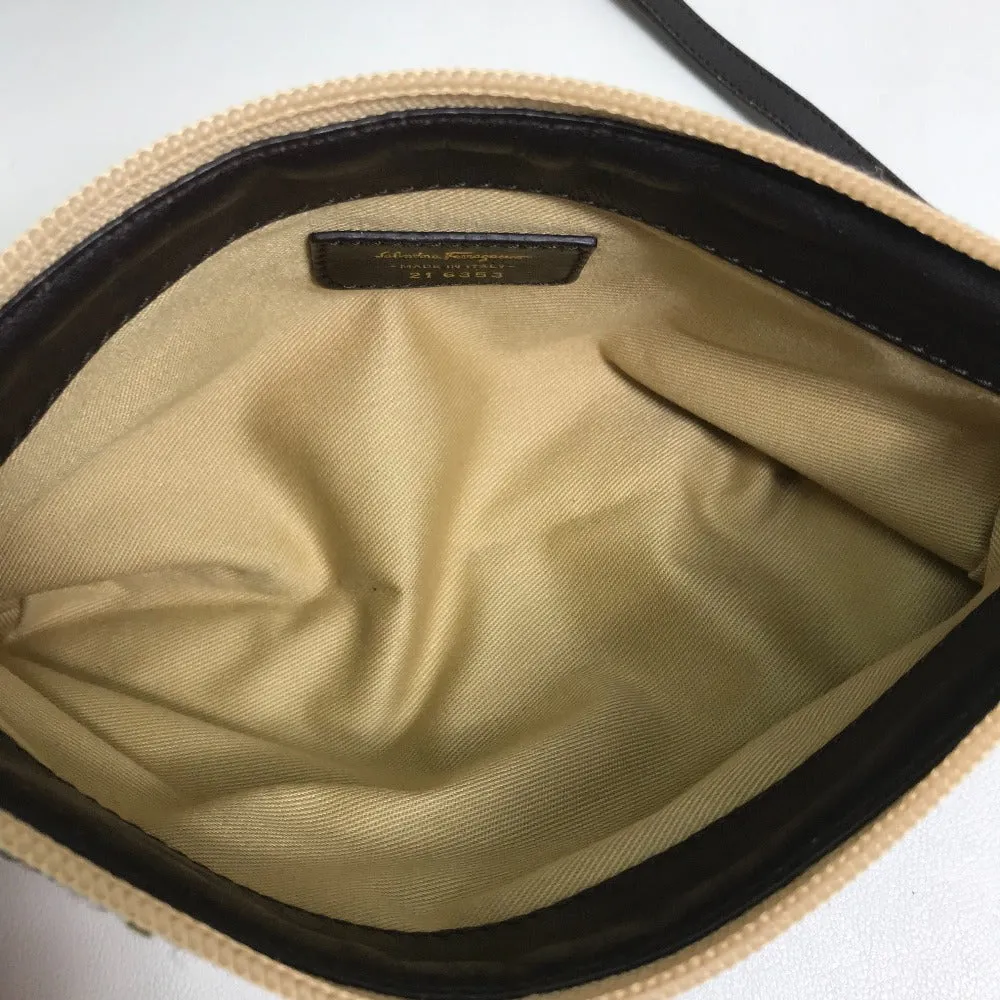 Salvatore Ferragamo Shoulder Bag 216353 Mouton, Leather beige Mouton crochet Women Used