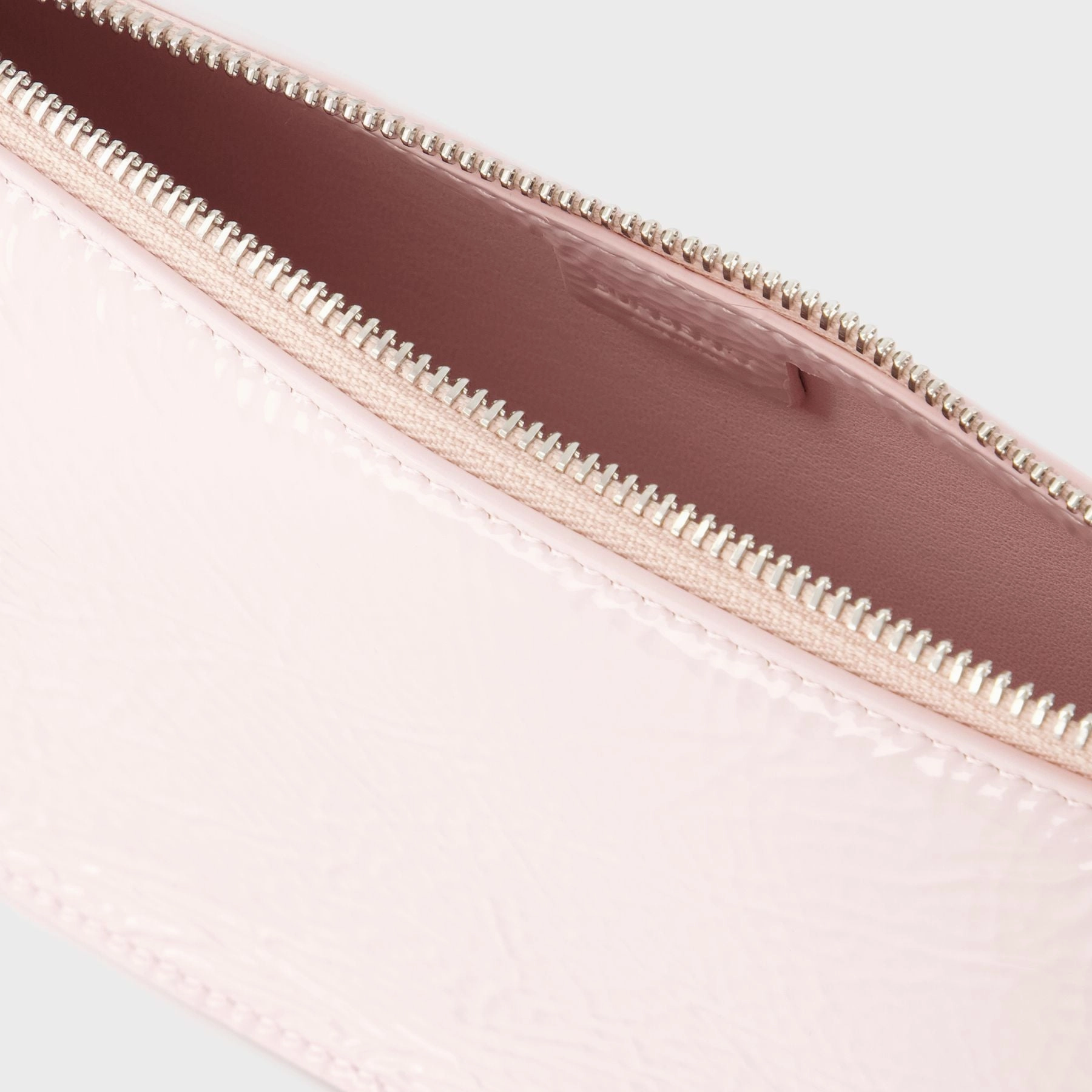 Shield Sling Mini Wallet On Chain - Burberry - Leather - Pink