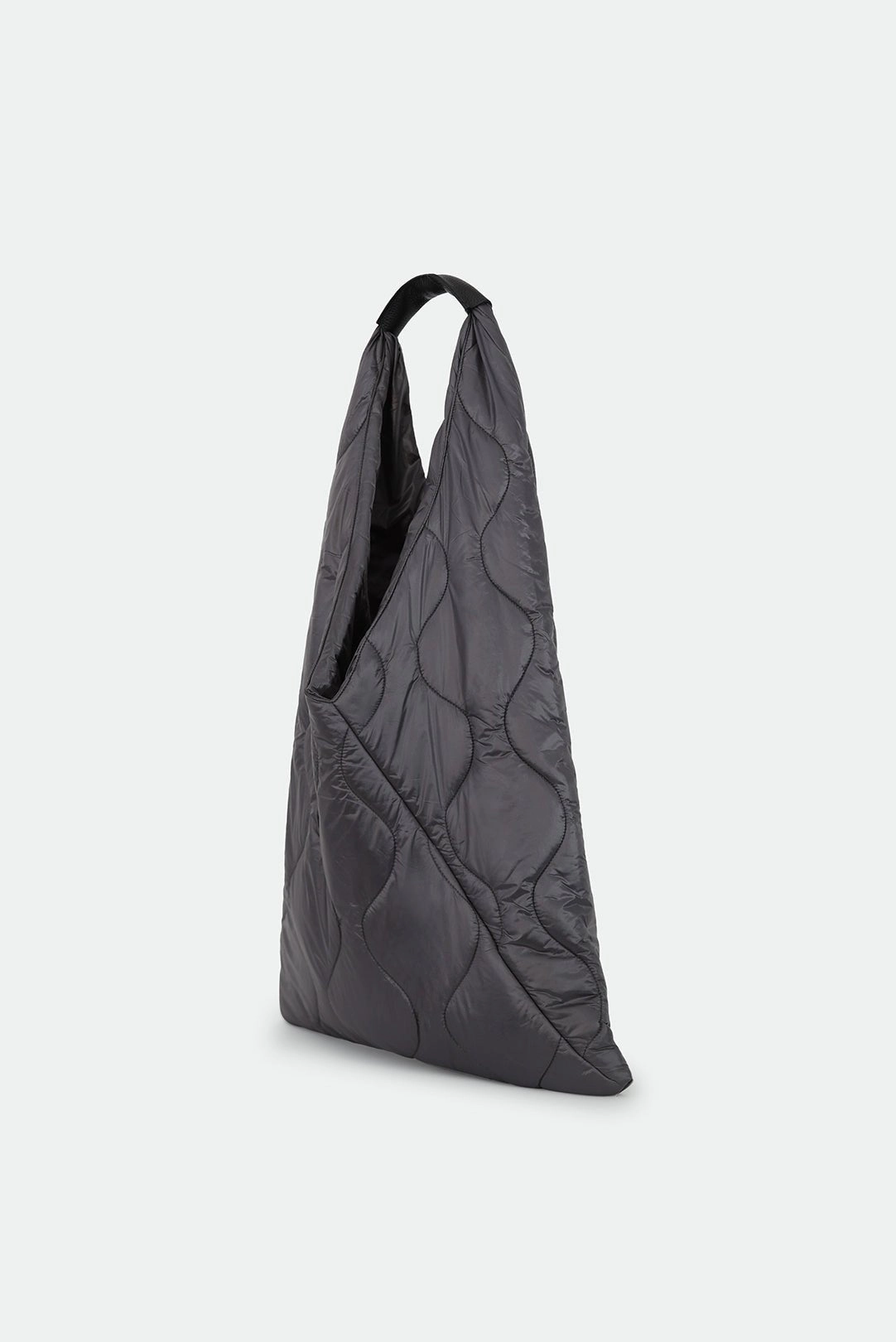 THE GALLERY TOTE QUILTED WITH LEATHER DETAIL