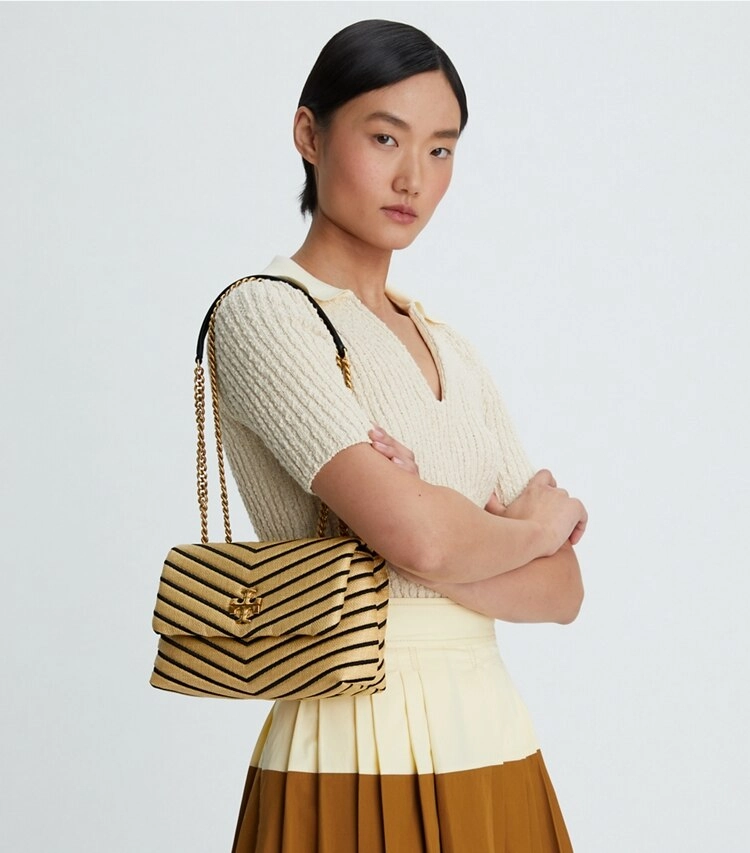 TORY BURCH KIRA CHEVRON SOFT STRAW Medium SHOULDER BAG