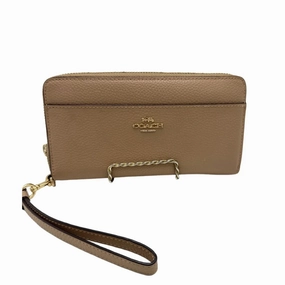 Wallet / Wristlet Designer By Coach