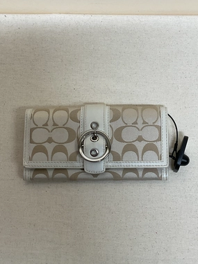 Wallet Designer By Coach In Cream, Size:Medium