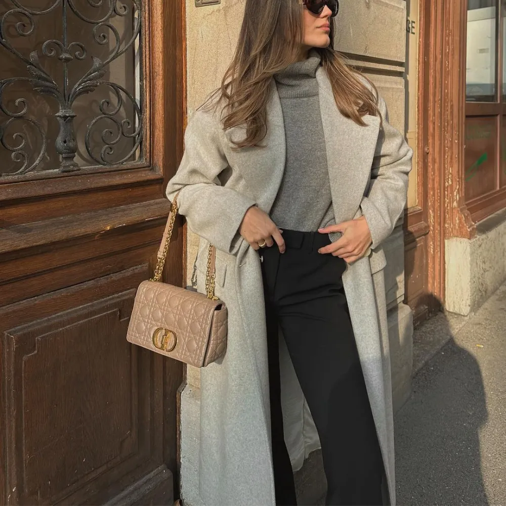 Warm Taupe Supple Cannage Calfskin Medium Caro Bag Leather Shoulder Bag for Women