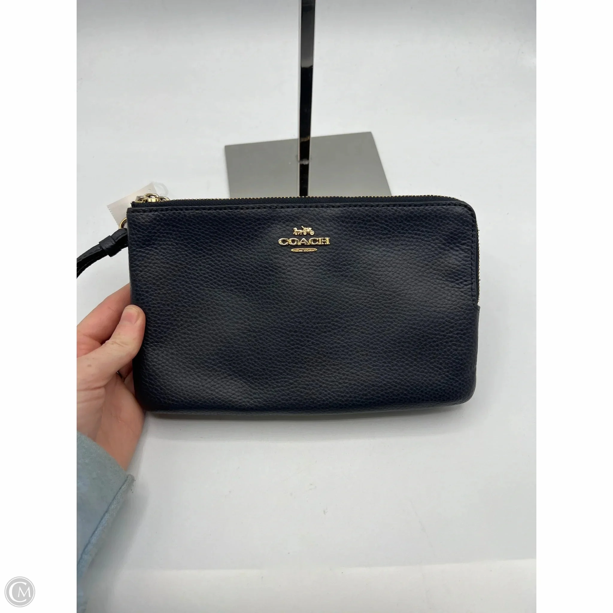 Wristlet Designer By Coach, Size: Large
