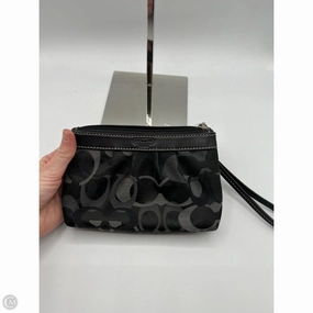 Wristlet Designer By Coach, Size: Medium