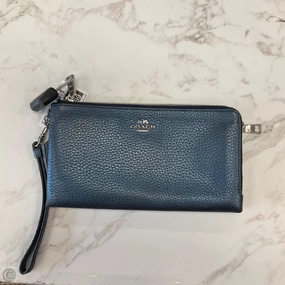 Wristlet Designer By Coach, Size: Medium