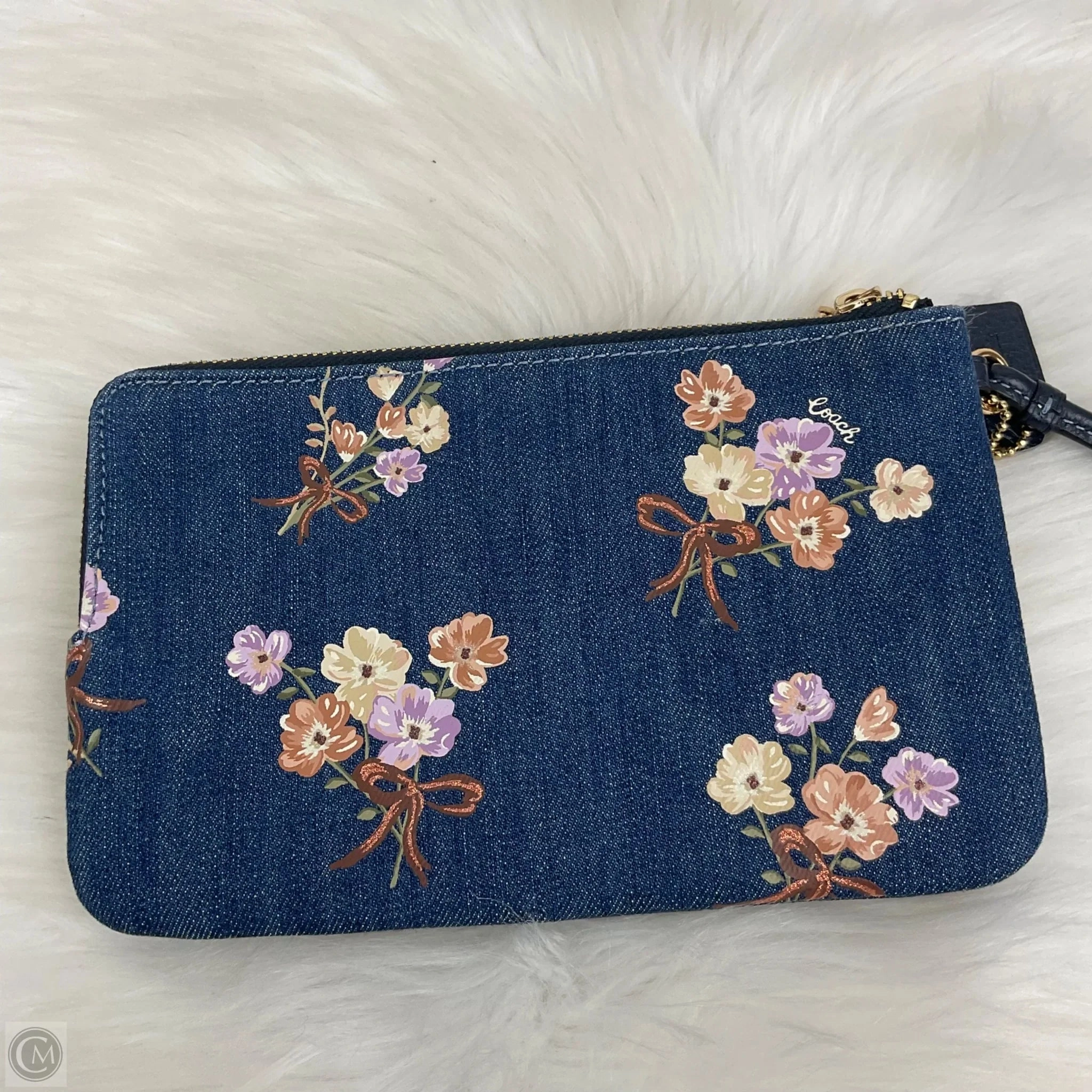 Wristlet Designer By Coach, Size: Medium