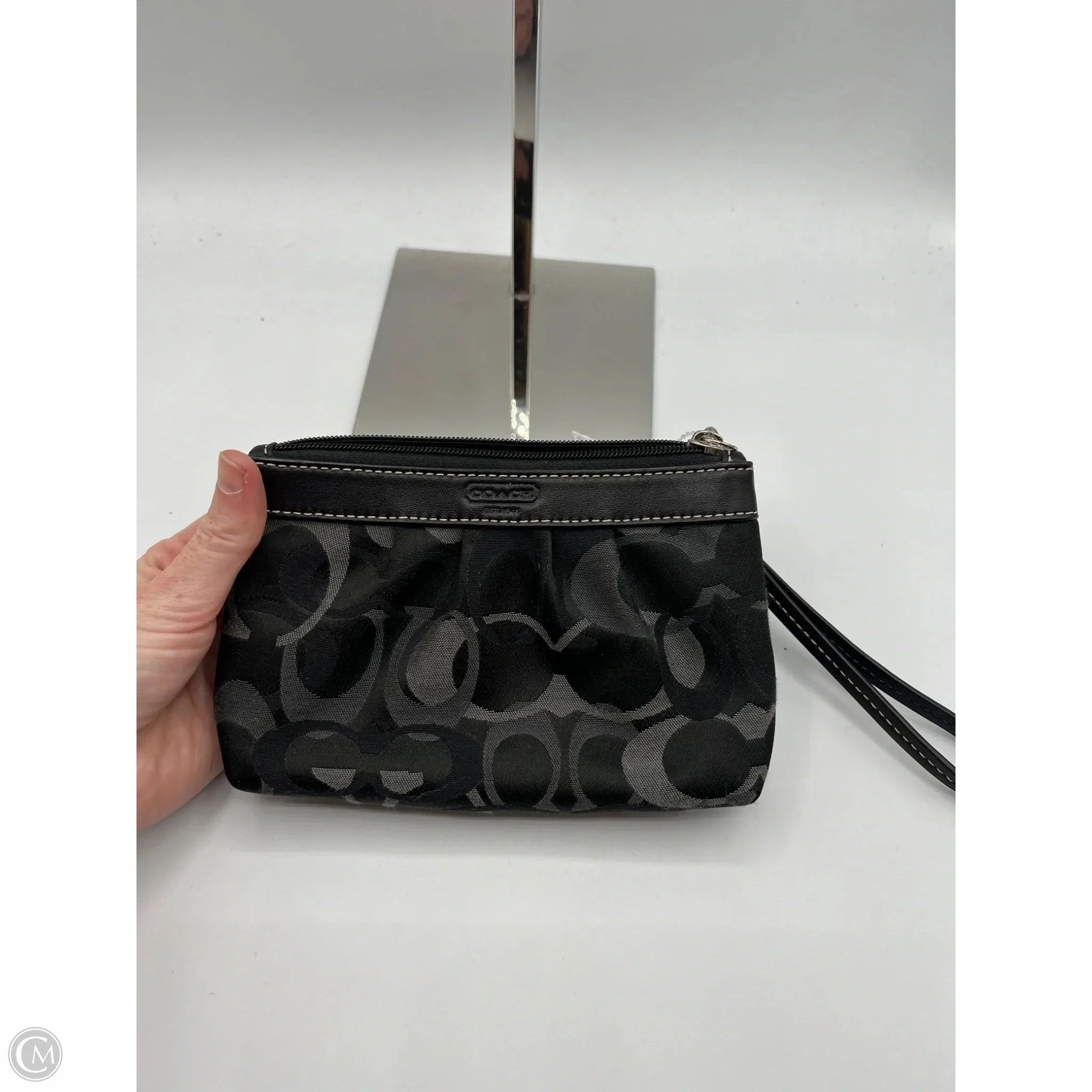 Wristlet Designer By Coach, Size: Medium