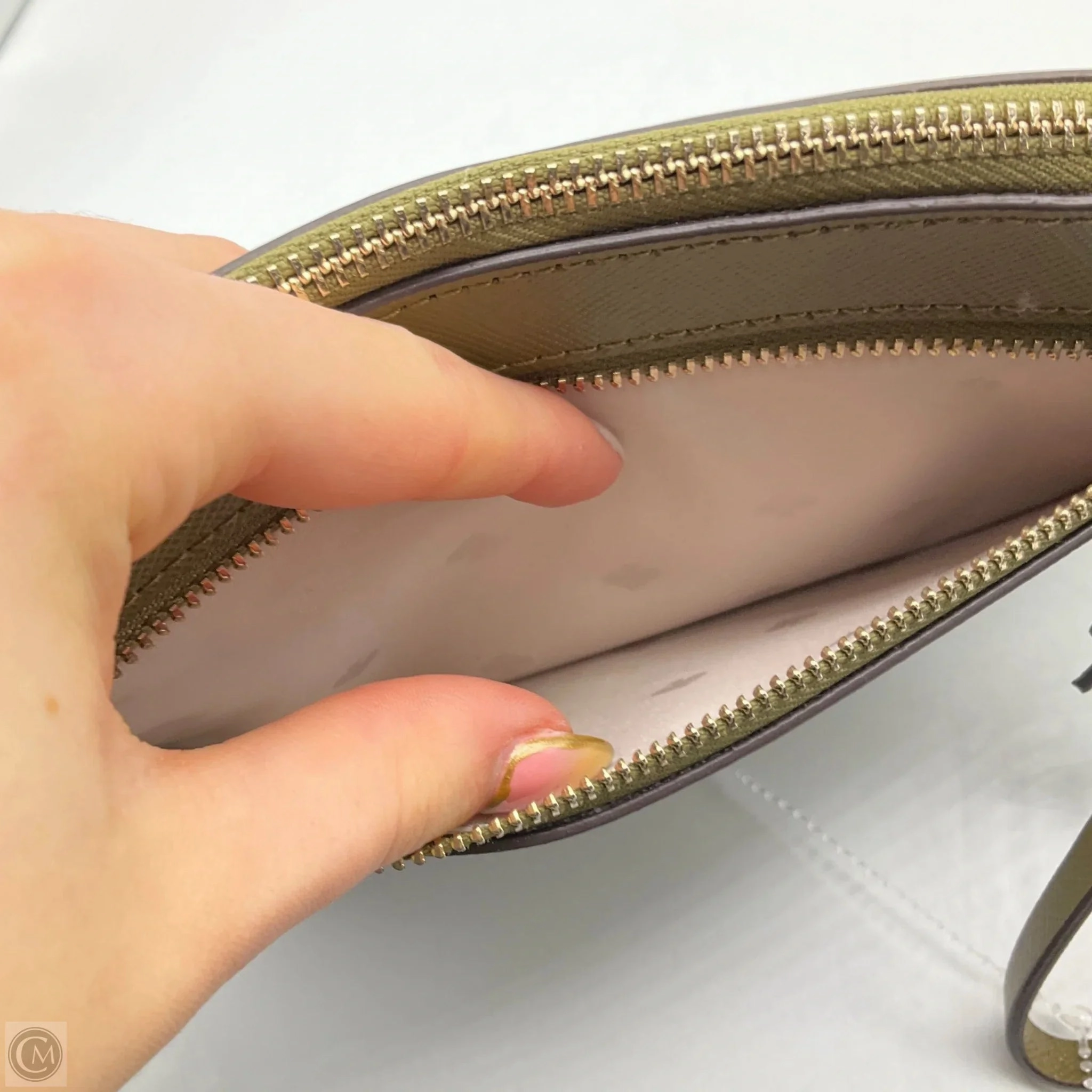 Wristlet Designer By Kate Spade, Size: Small
