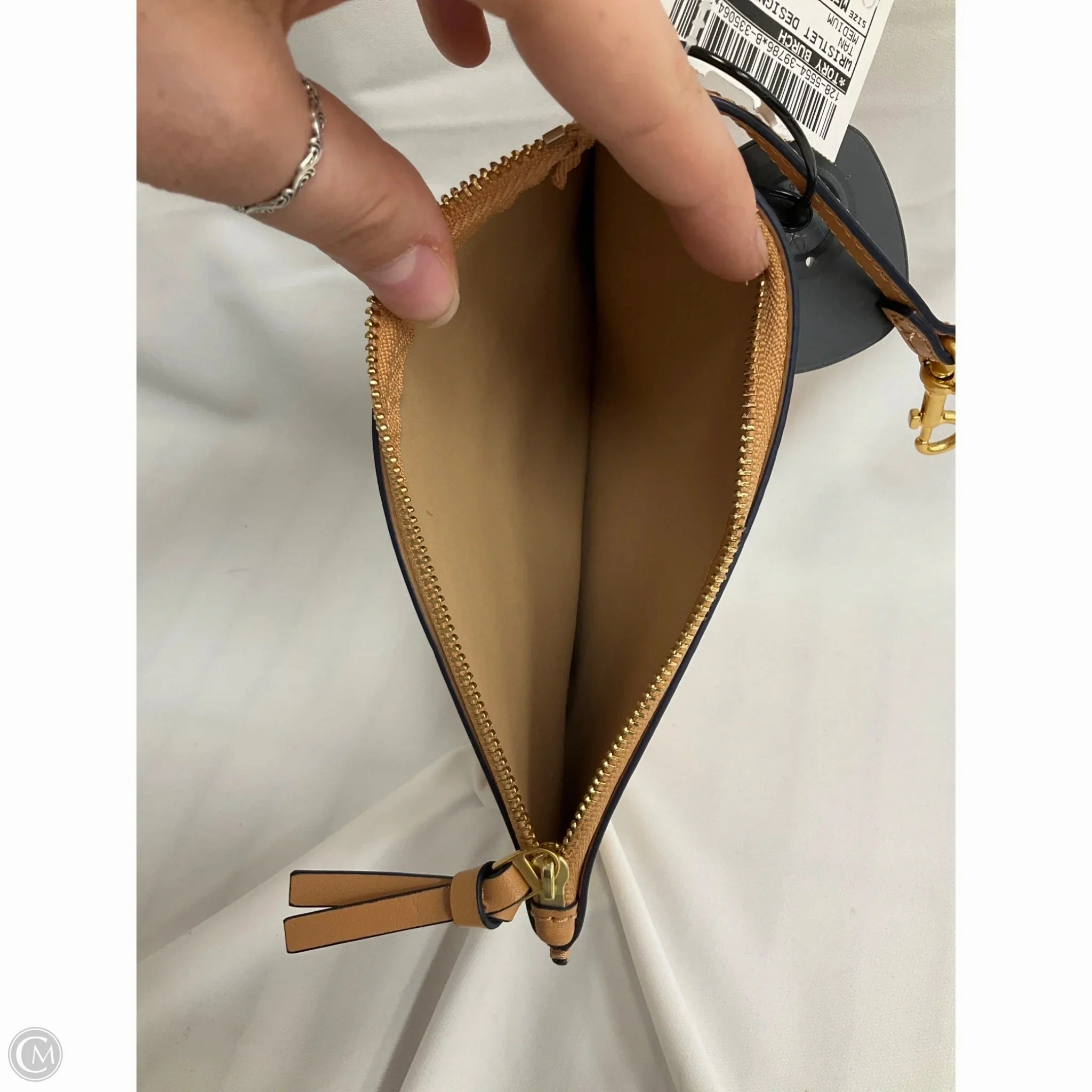 Wristlet Designer By Tory Burch, Size: Medium